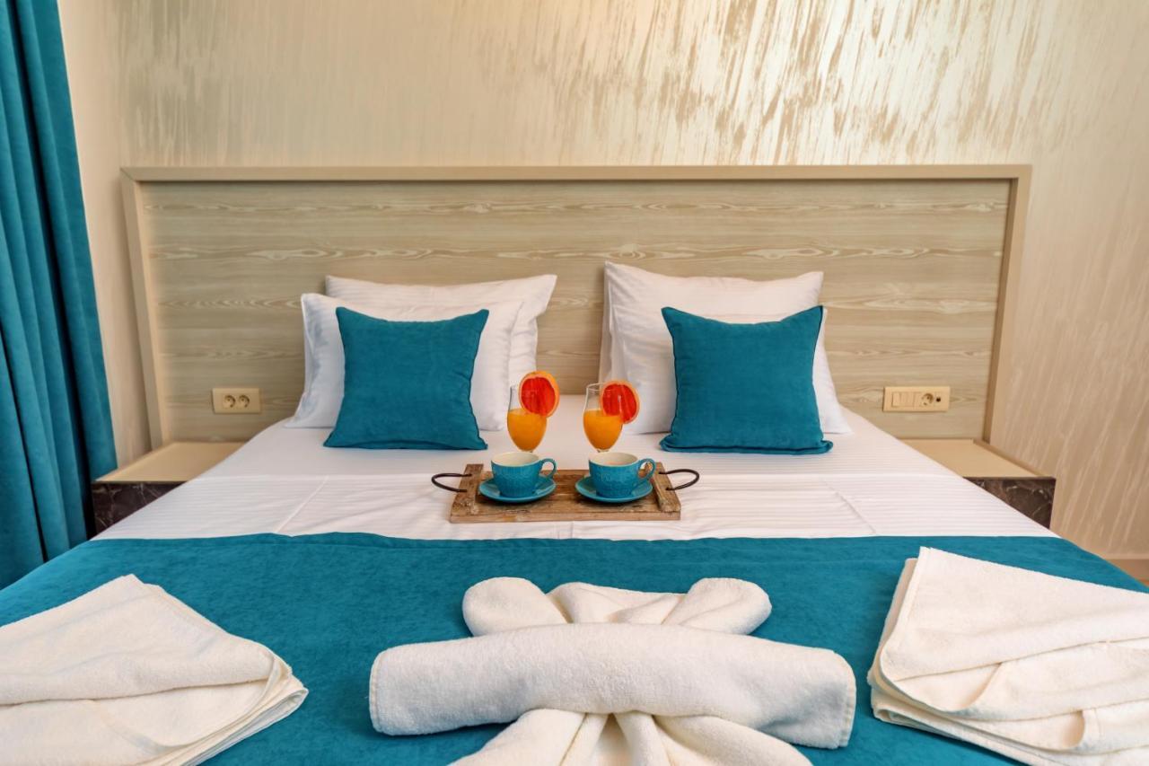 Luxury Apartments Queen Petrovac エクステリア 写真